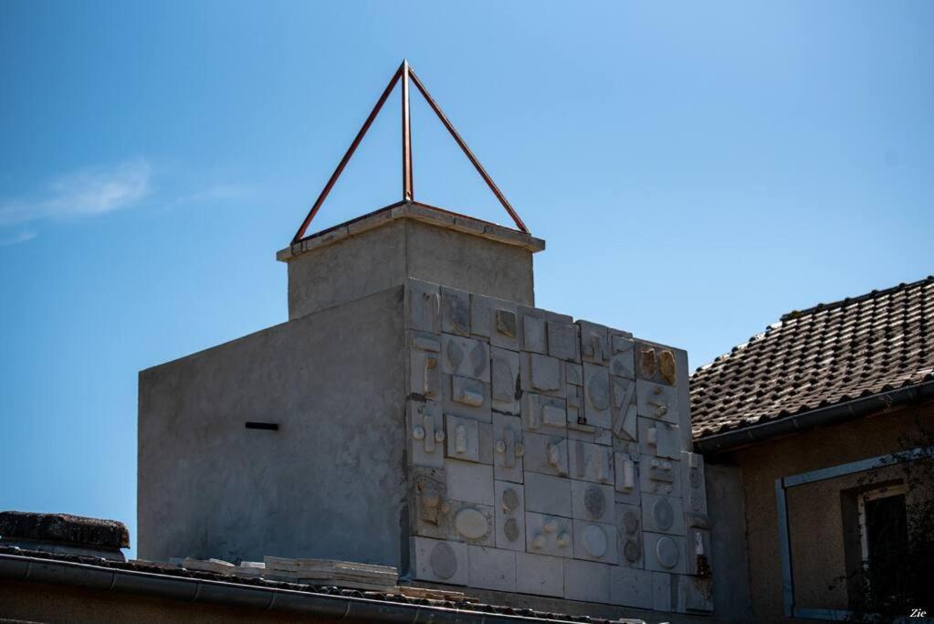 Pyramide De Cormatin, 2 Nuits Minimum Villa Dış mekan fotoğraf